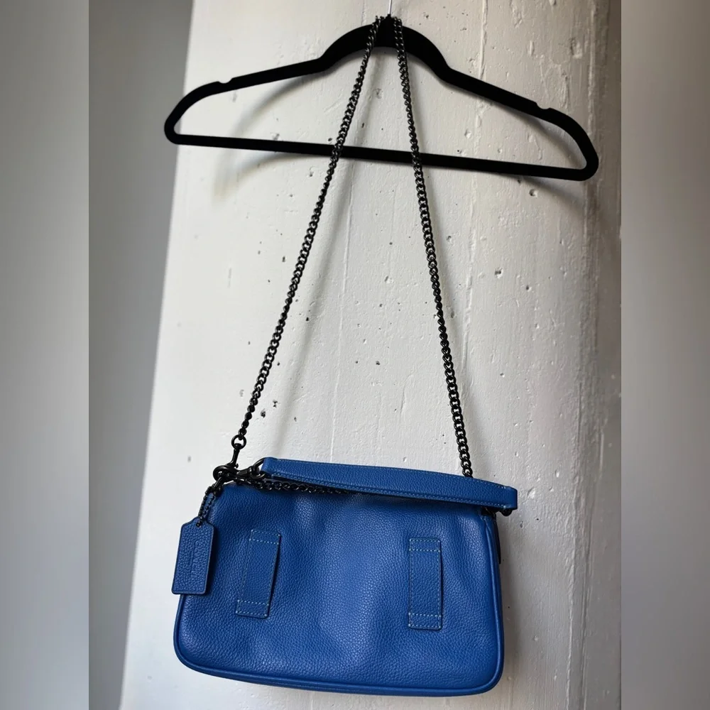 Coach Blue Leather Shoulder Bag with detachable strap - Picture 6 of 10